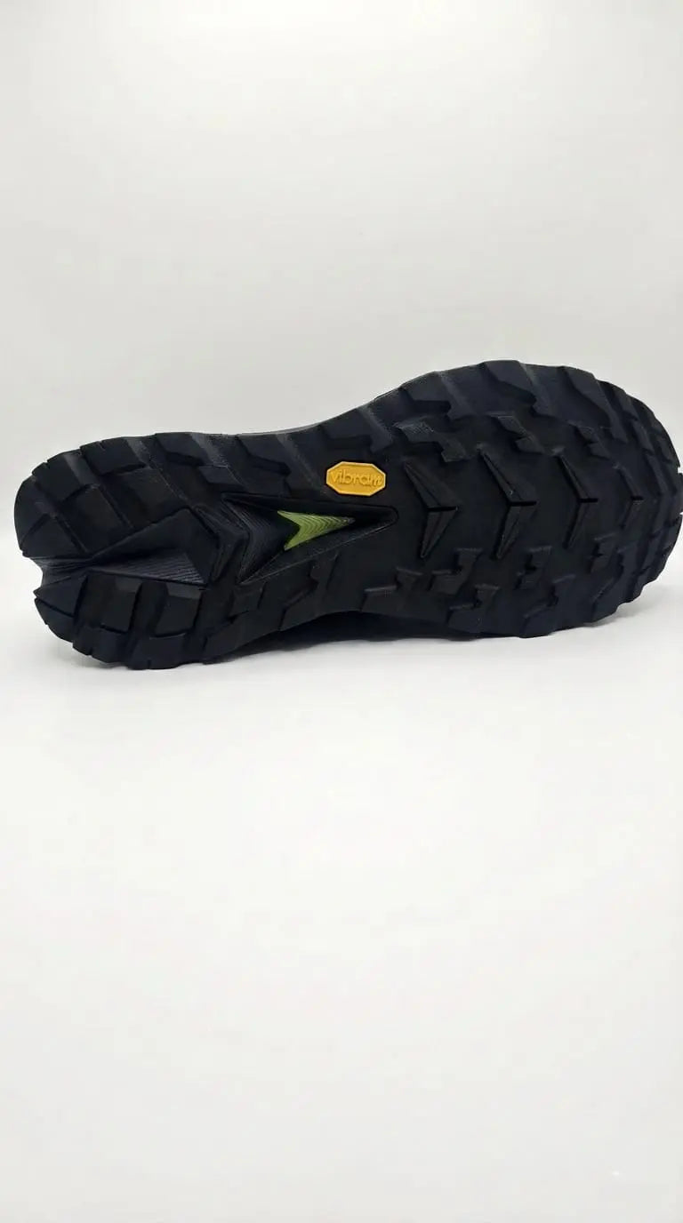 Hoka Skyline Float X